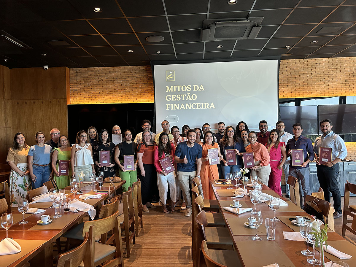 Sindialimentos promove almoço empresarial exclusivo para associados com palestra sobre gestão financeira